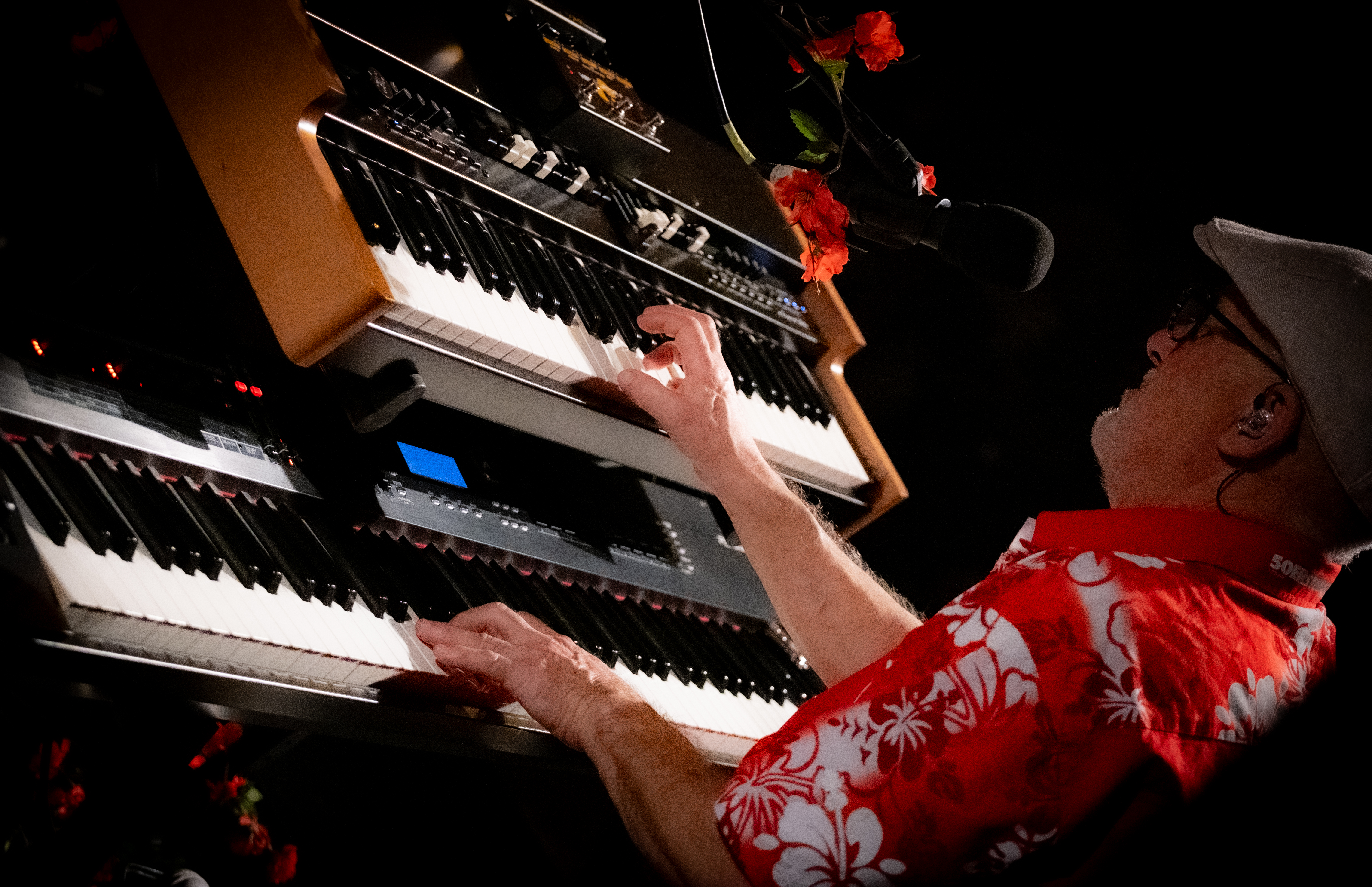 TRIBUTE TO CARLOS SANTANA Photos: Shazen CC BY 4.0 Insta : @zenshazen