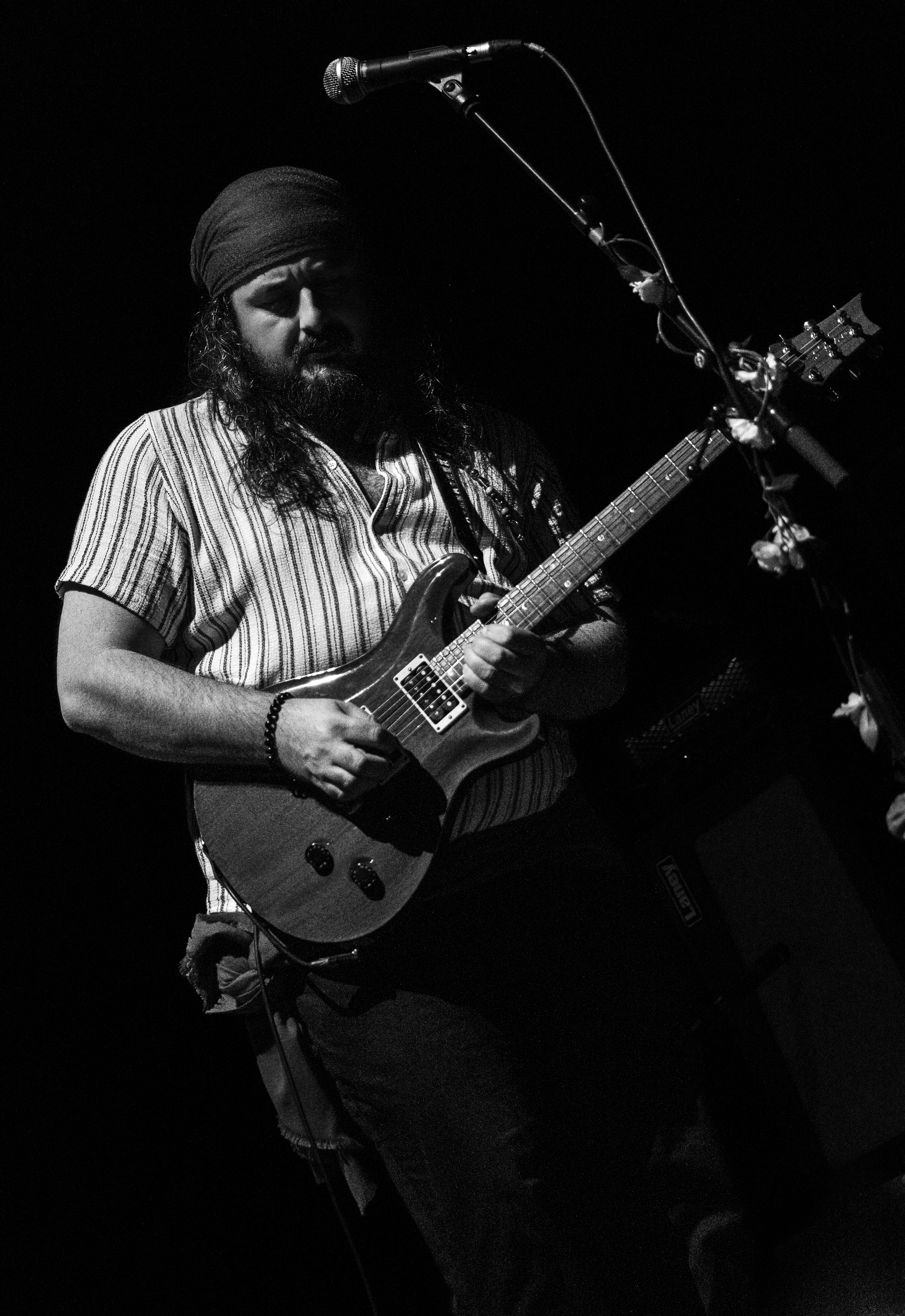 TRIBUTE TO CARLOS SANTANA Photos: Shazen CC BY 4.0 Insta : @zenshazen